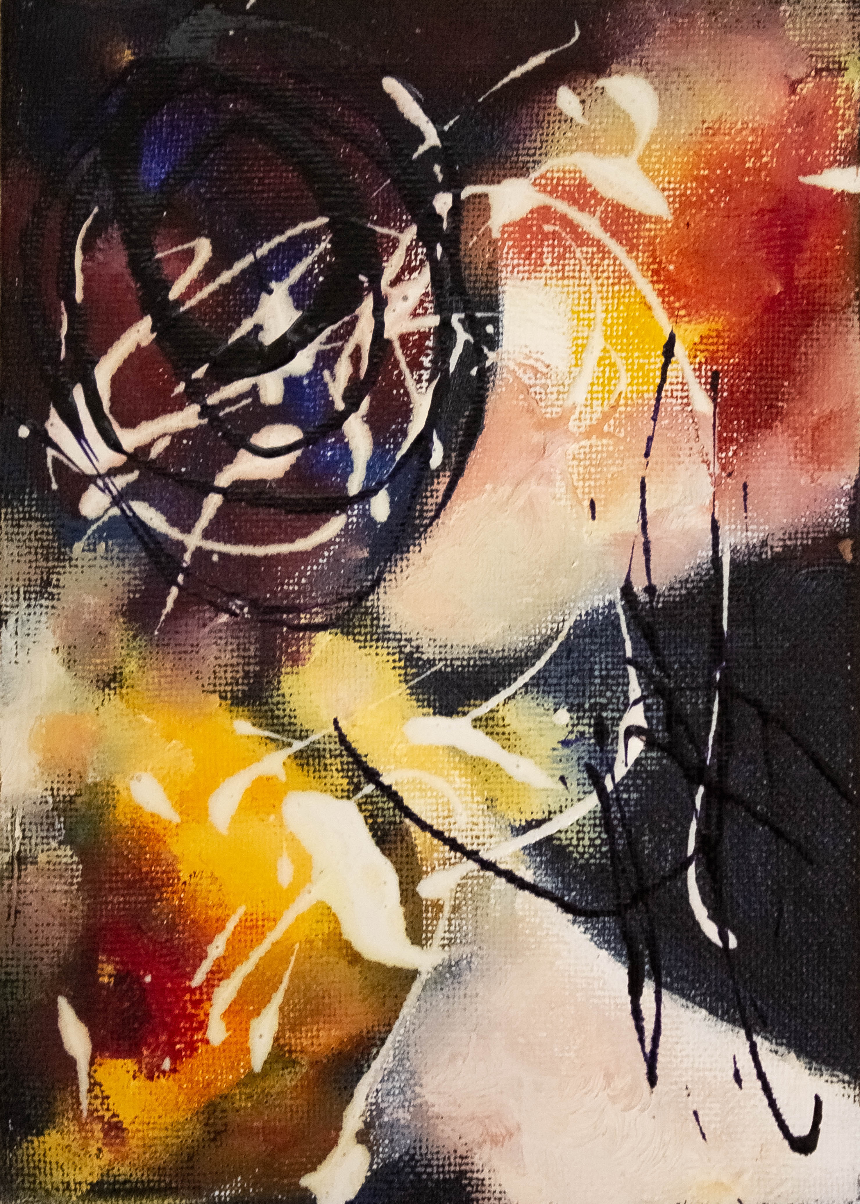 Petite composition abstraite aux tons rouge, noir, jaune et blanc, traversée de lignes circulaires et de gestes spontanés convergeant vers un centre lumineux.